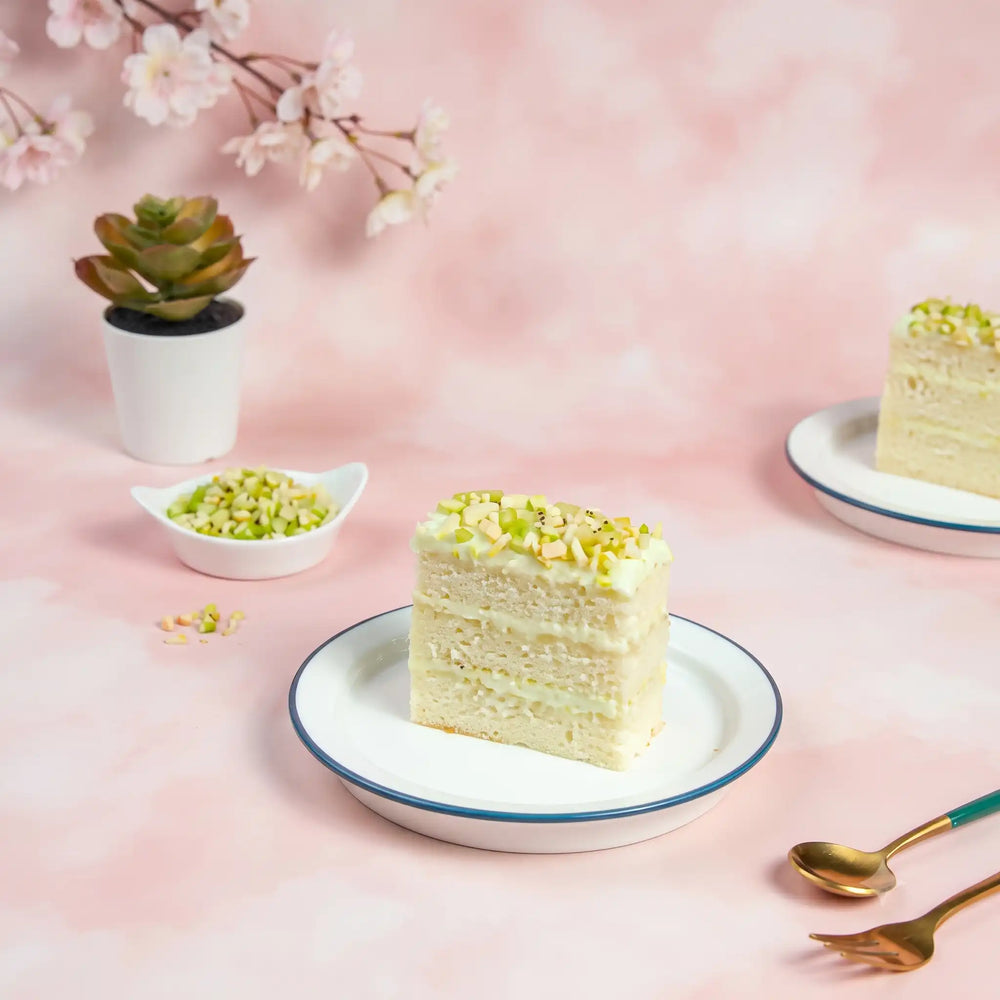 Green Nut Pastry cake(5 Pc)